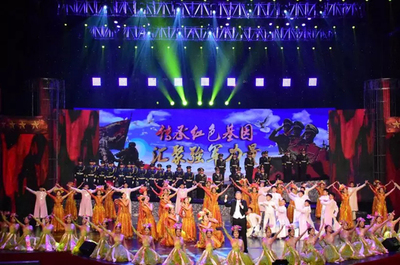 傳承紅色基因，匯聚強軍力量——主題文藝演出圓滿落幕